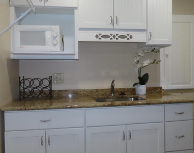 2325 Majestic Court - Photo Thumbnail 30