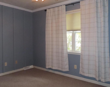 2325 Majestic Court - Photo Thumbnail 16