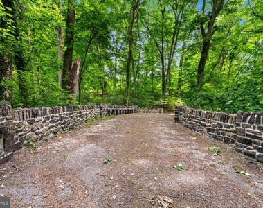 1018 Beech Rd - Photo Thumbnail 66