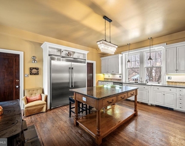 1018 Beech Rd - Photo Thumbnail 17