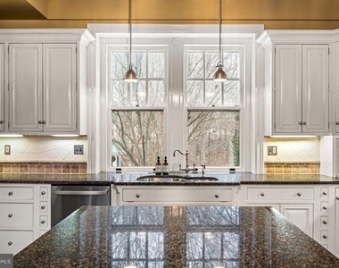 1018 Beech Rd - Photo Thumbnail 18