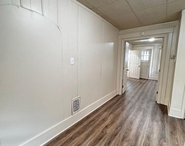 930 Mcdowell Avenue - Photo Thumbnail 2