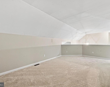 125 Margaret Lane - Photo Thumbnail 28