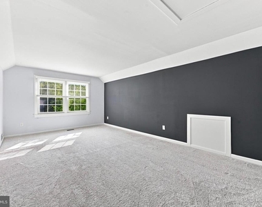 125 Margaret Lane - Photo Thumbnail 12
