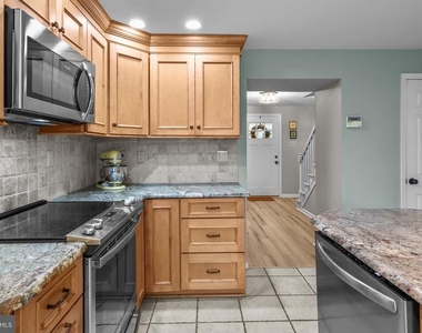20 Barclay Street - Photo Thumbnail 5