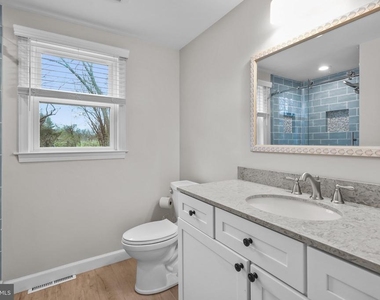 20 Barclay Street - Photo Thumbnail 16