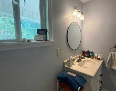 406 Pearl Street - Photo Thumbnail 16