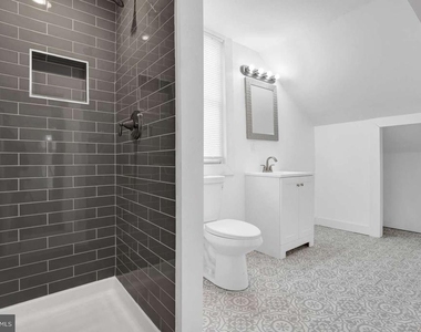 38 Brenwal Avenue - Photo Thumbnail 1