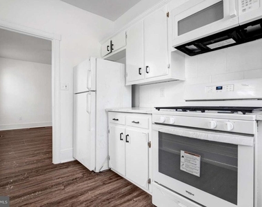 38 Brenwal Avenue - Photo Thumbnail 4