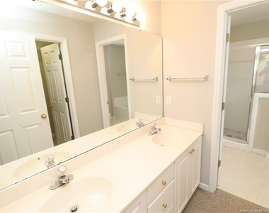 510 Wheeling Circle - Photo Thumbnail 16