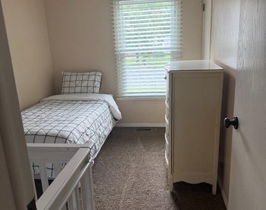 3 Lauffer Lane - Photo Thumbnail 6