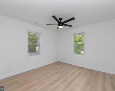 312 4th Avenue - Photo Thumbnail 15