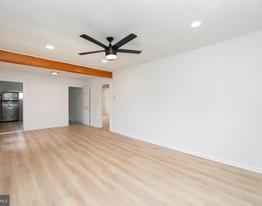 312 4th Avenue - Photo Thumbnail 4