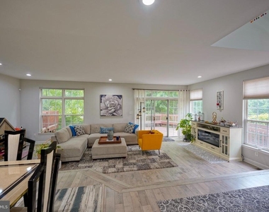 16 Buckingham Place - Photo Thumbnail 10