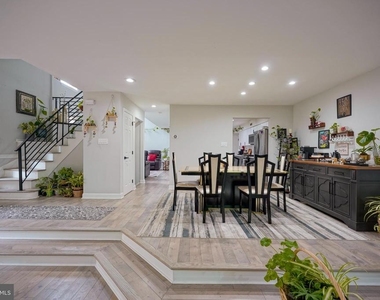16 Buckingham Place - Photo Thumbnail 14