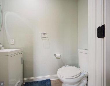 16 Buckingham Place - Photo Thumbnail 21