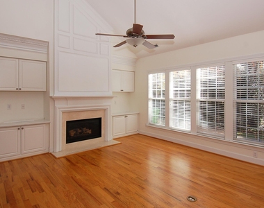 3611 Lion Ridge Court - Photo Thumbnail 5