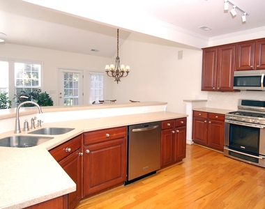 3611 Lion Ridge Court - Photo Thumbnail 2