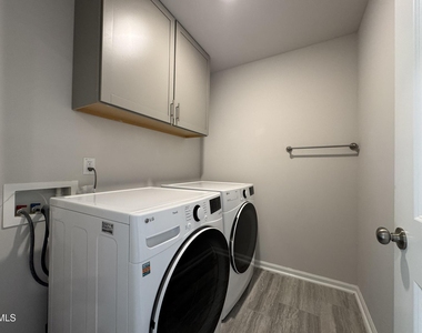 1114 Gemma Drive - Photo Thumbnail 20