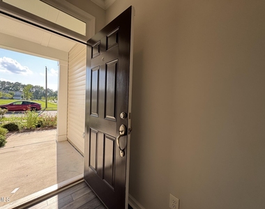 1114 Gemma Drive - Photo Thumbnail 3
