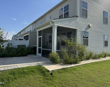 1114 Gemma Drive - Photo Thumbnail 27