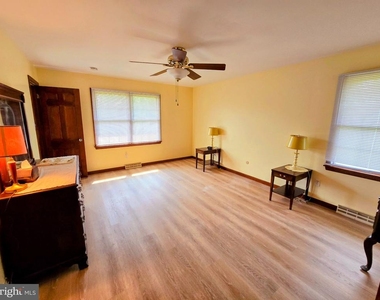 135 Hancock Lane - Photo Thumbnail 9