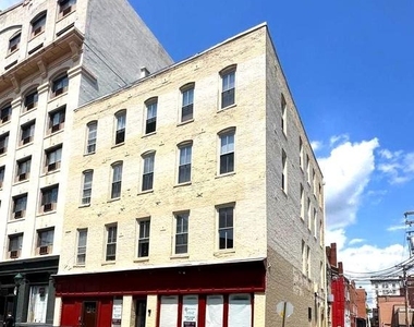 64 W Antietam Street - Photo Thumbnail 1