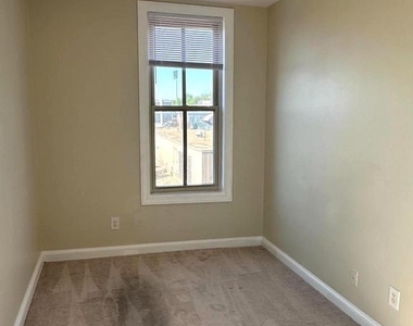 64 W Antietam Street - Photo Thumbnail 11