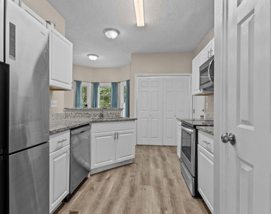8318 Umstead Drive - Photo Thumbnail 20