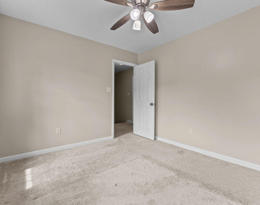 8318 Umstead Drive - Photo Thumbnail 32