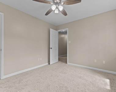 8318 Umstead Drive - Photo Thumbnail 30