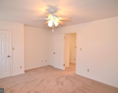22112 Pegg Road - Photo Thumbnail 7