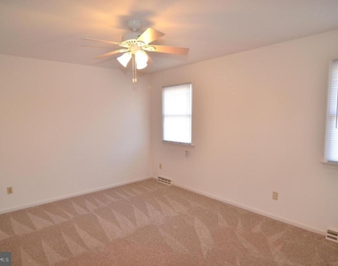 22112 Pegg Road - Photo Thumbnail 6