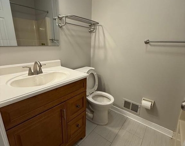 29781 Oak Road - Photo Thumbnail 12