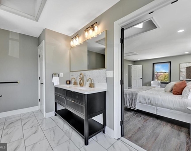 5008 Tuckerman Street - Photo Thumbnail 8