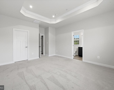 1550 Adamson Way - Photo Thumbnail 32
