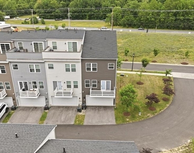 1550 Adamson Way - Photo Thumbnail 40