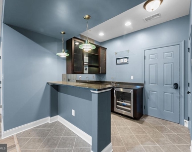4500 Grazing Way - Photo Thumbnail 17