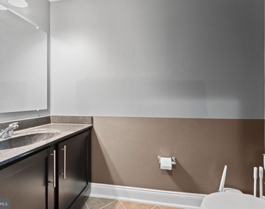 4500 Grazing Way - Photo Thumbnail 14