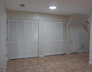 20601 Duck Pond Place - Photo Thumbnail 6