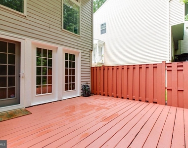 13547 Ambassador Drive - Photo Thumbnail 35