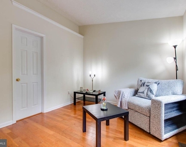 13547 Ambassador Drive - Photo Thumbnail 17
