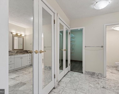 11801 Rockville Pik - Photo Thumbnail 18