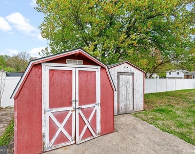 14236 Chadwick Lane - Photo Thumbnail 38