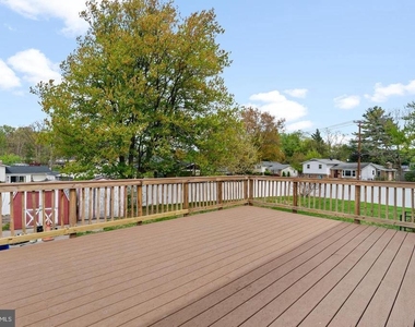 14236 Chadwick Lane - Photo Thumbnail 35