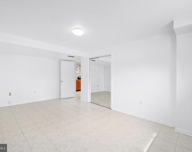 14236 Chadwick Lane - Photo Thumbnail 34