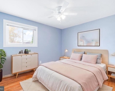 14236 Chadwick Lane - Photo Thumbnail 13