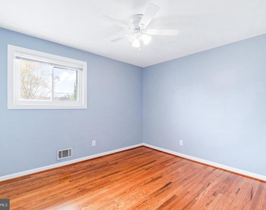 14236 Chadwick Lane - Photo Thumbnail 14