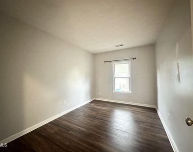 5620 Bridgetowne Way - Photo Thumbnail 14