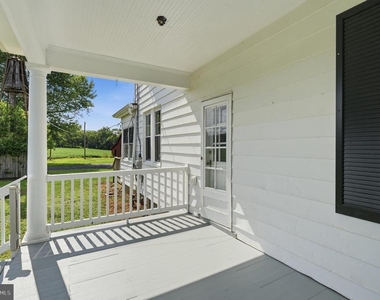 22422 Whites Ferry Road - Photo Thumbnail 9
